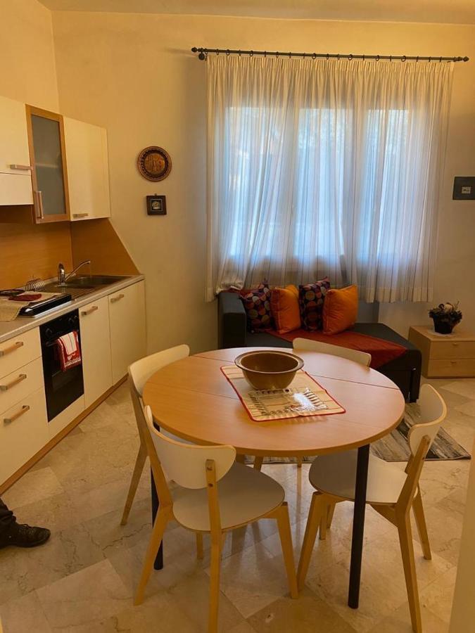 Apartamento Veba Ferrara Centro Exterior foto